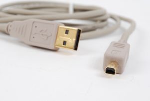 USB-A to mini USB-B (4 pin)