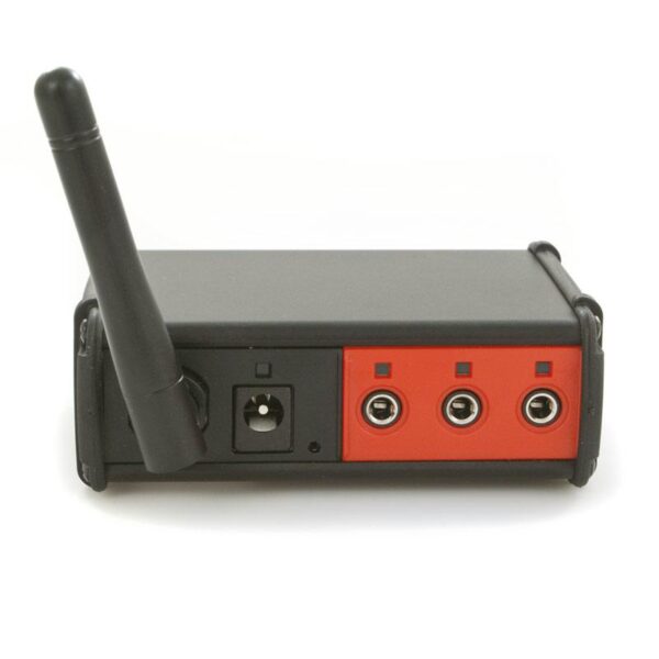 Global Caché - Freestanding 4 slot Chassis with NS and 2 x IR modules